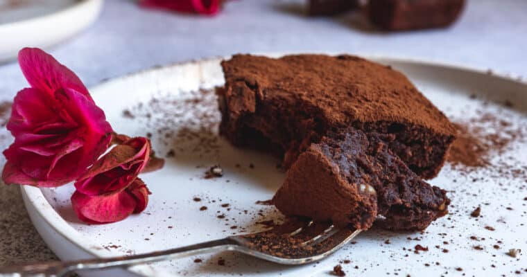 Vegane Brownies | saftig, schokoladig & einfach