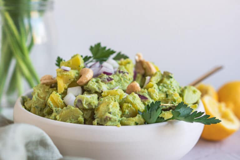 Kartoffelsalat mit Avocado | vegan &amp; einfach - veganwonda