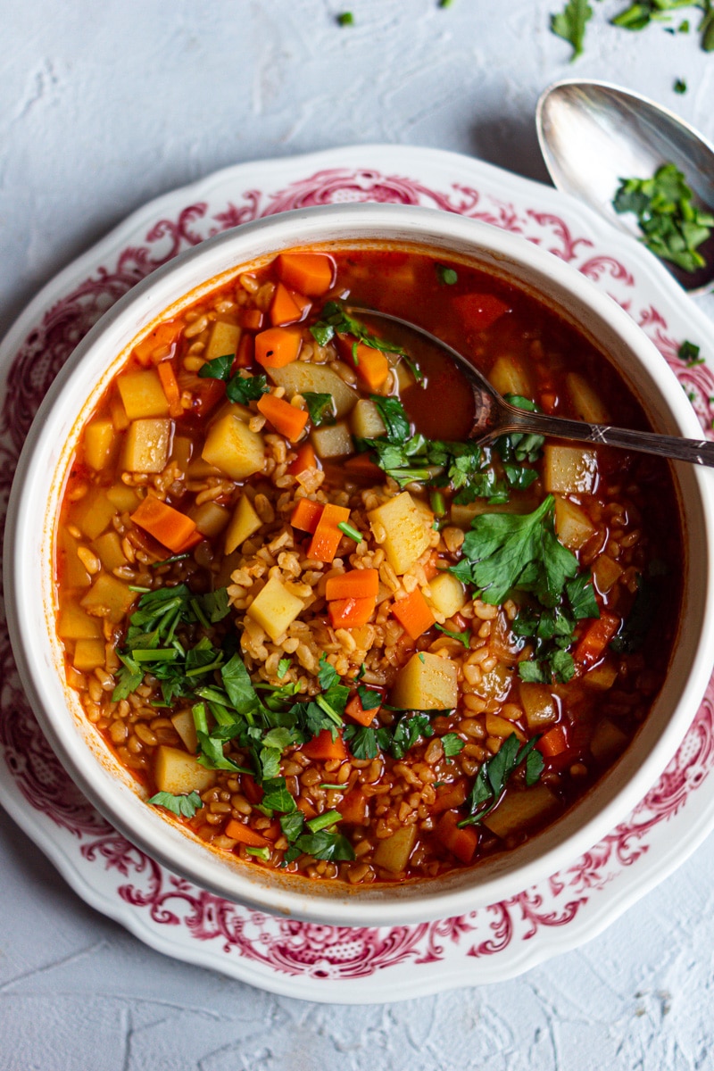 Bulgur Suppe | vegan &amp; einfach - Veganwonda