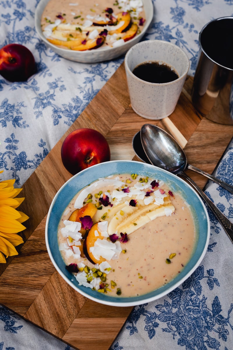 Nektarinen Smoothie Bowl | vegan &amp; einfach - Veganwonda