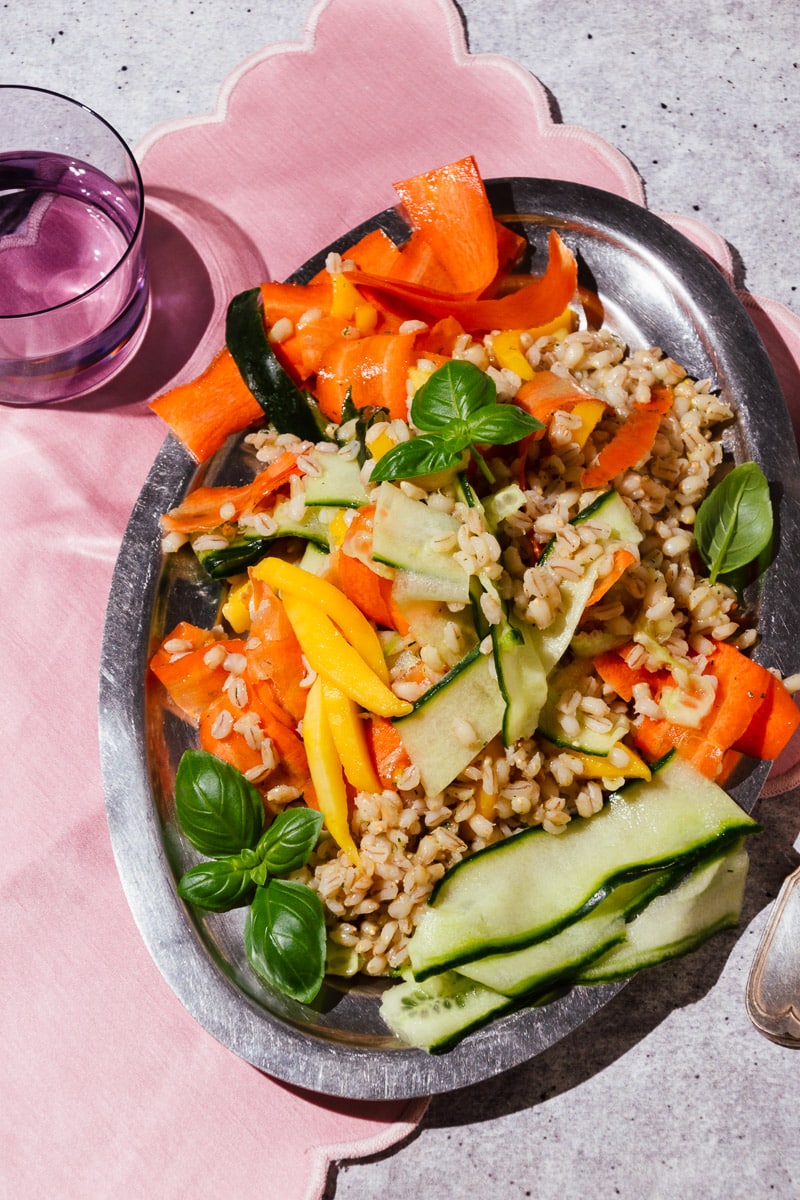 Graupen Salat | vegan &amp; einfach - Veganwonda