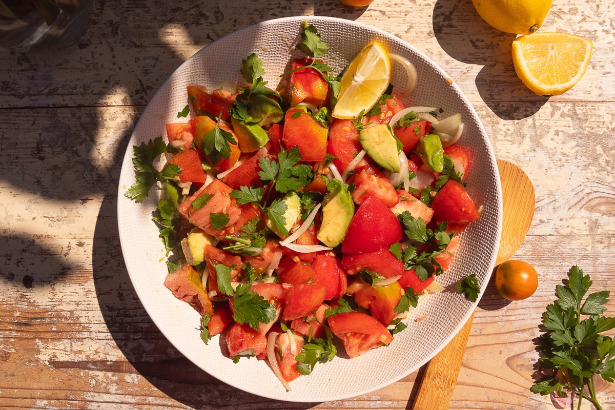 Tomaten Avocado Salat | einfach & lecker