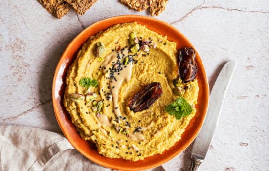 Dattel Curry Hummus | lecker & einfach