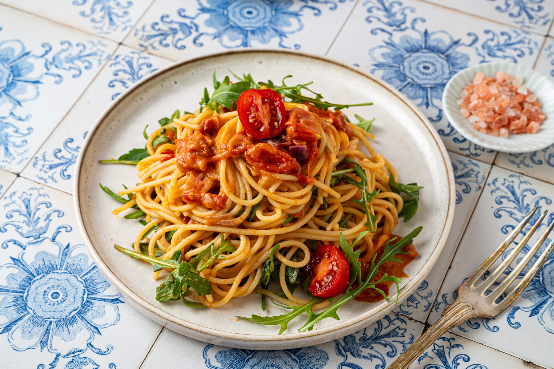 Hummus Pasta mit Rucola | lecker & einfach