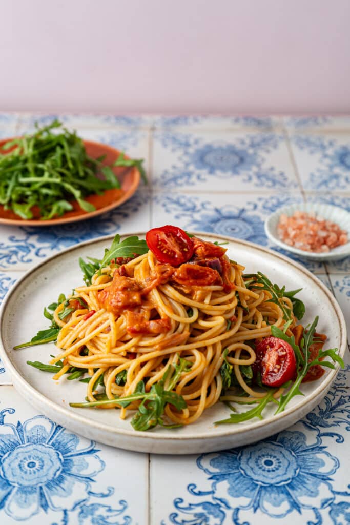 Spaghetti mit Hummus 