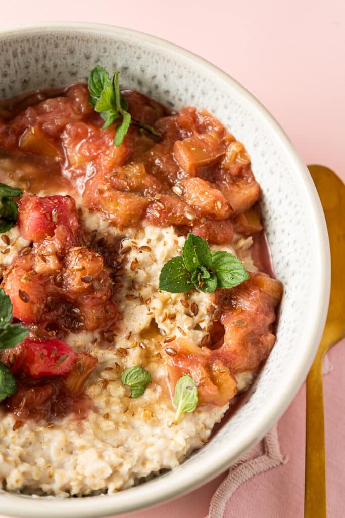 Rhabarber Porridge